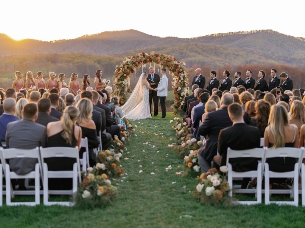 Pippin Hill Farm & Vineyards