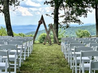 Bent Mountain Lodge
