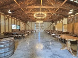 Spring Hill Barn